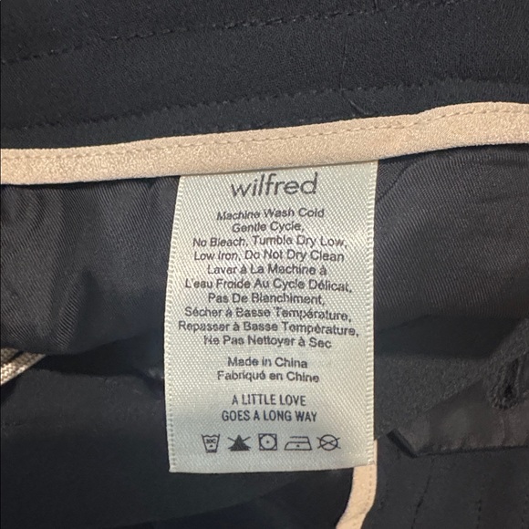 WILFRED Aritzia Women’s Black Allant Pant Button Fly Crop Essential Trouser - Picture 10 of 14